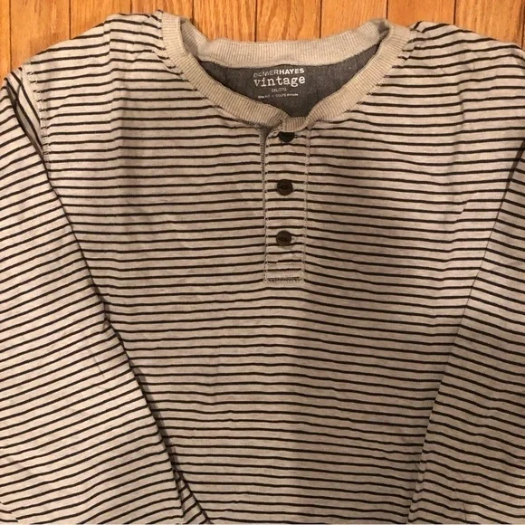 Striped Button  Detail Sweater - Picture 2 of 4